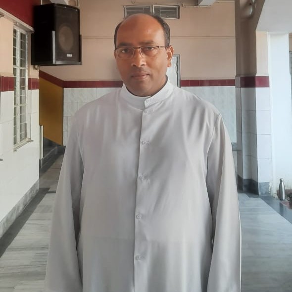 Principal Image
